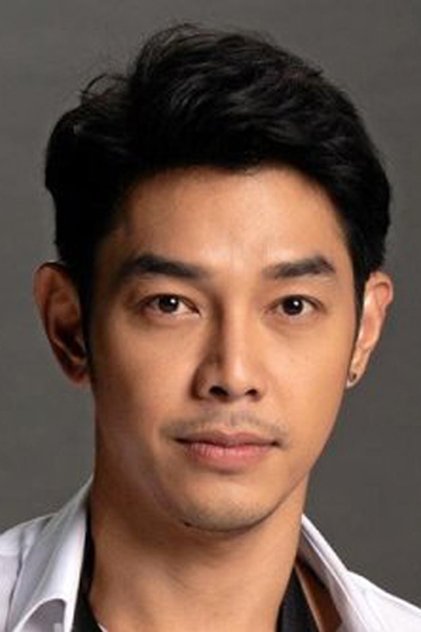 พศุตม์ บานแย้ม